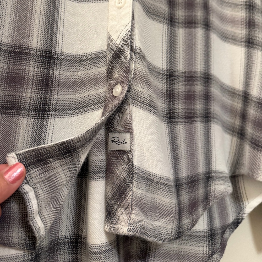 Rails Hunter Button Up Plaid Long Sleeve Shirt - Picture 10 of 12